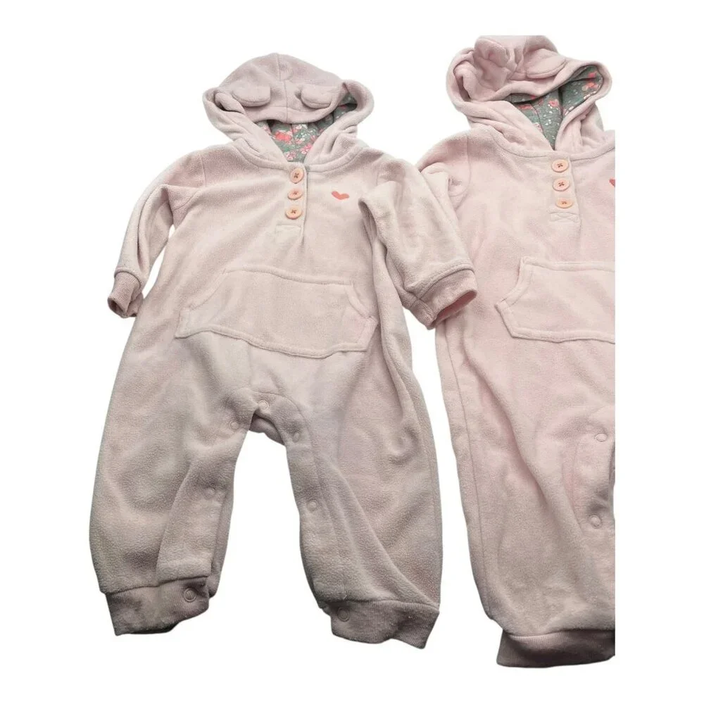 Lot Of 2 Carter’s Baby Hooded Fleece One‎ Piece 6-9M Heart Pink Floral Pocket